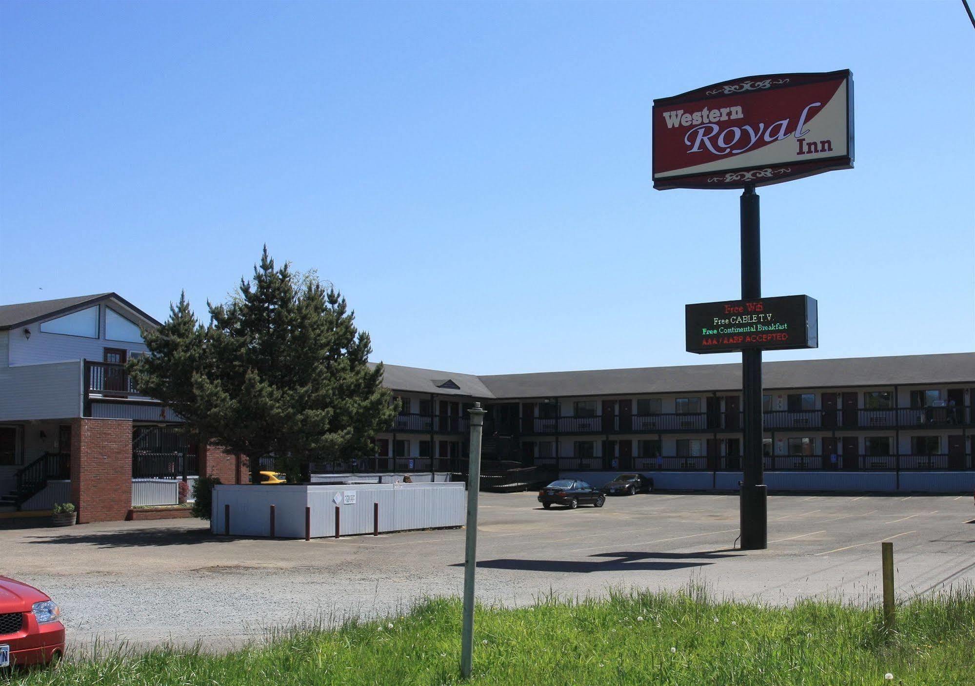 Western Royal Inn Tillamook Extérieur photo